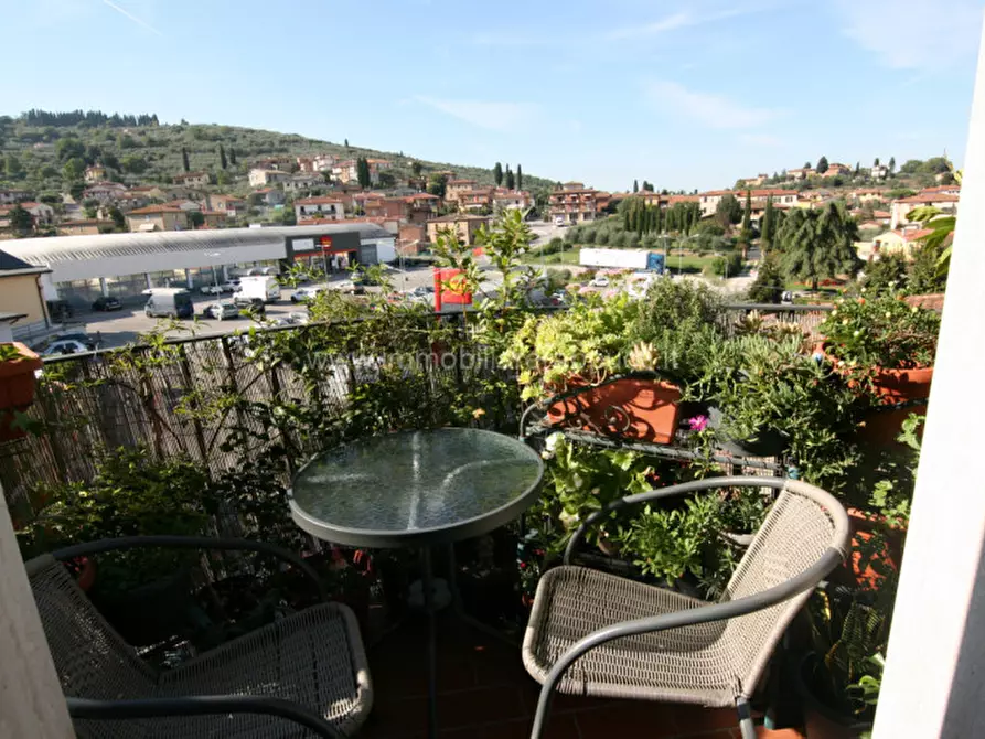 Immagine 4 di Appartamento in vendita  a Sinalunga