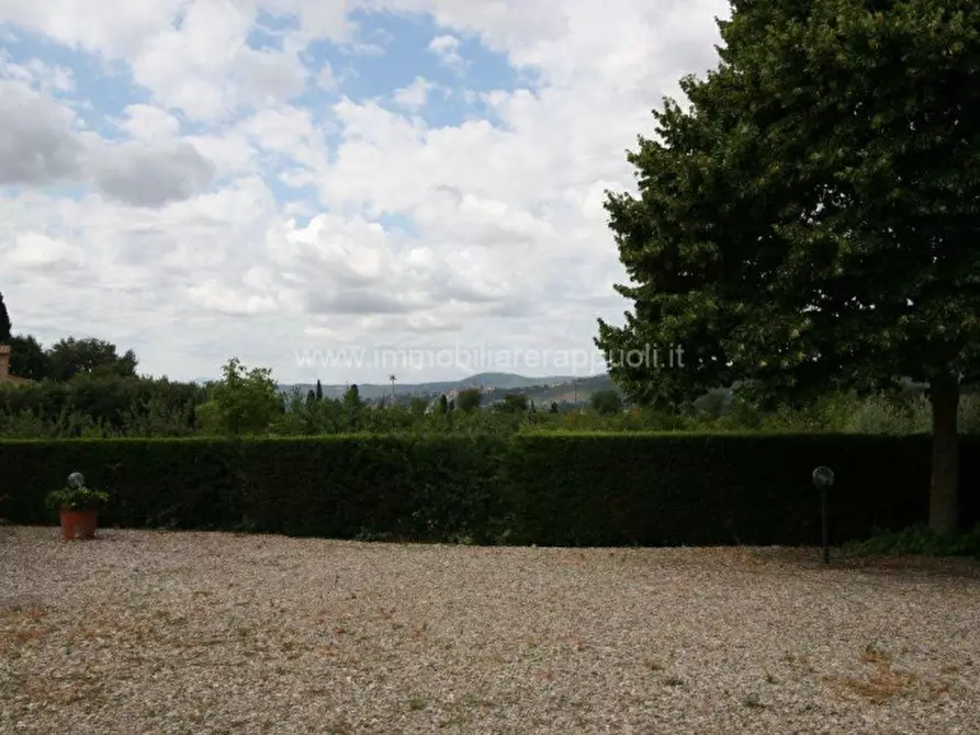 Immagine 13 di Rustico / casale in vendita  a Lucignano
