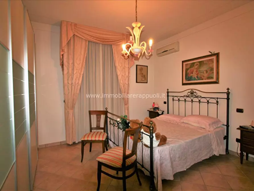 Immagine 8 di Appartamento in vendita  a Sinalunga