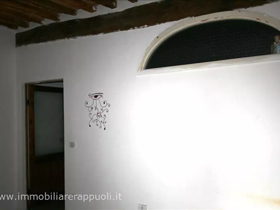 Immagine 5 di Appartamento in vendita  a Sinalunga