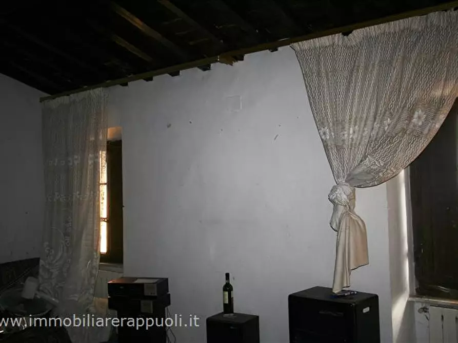 Immagine 4 di Appartamento in vendita  a Sinalunga