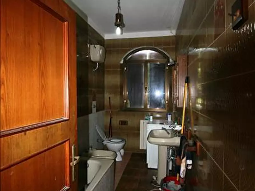 Immagine 25 di Casa indipendente in vendita  a Foiano Della Chiana