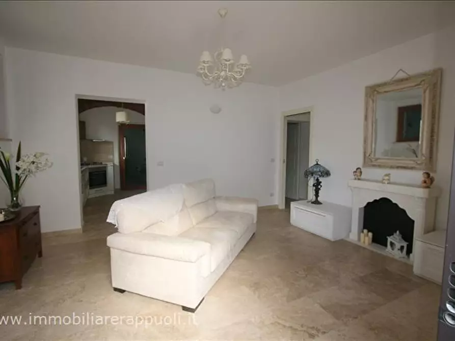 Immagine 4 di Appartamento in vendita  a Sinalunga