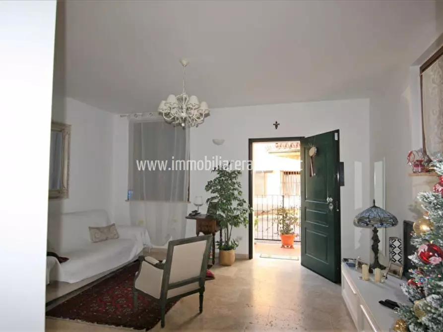 Immagine 7 di Appartamento in vendita  a Sinalunga