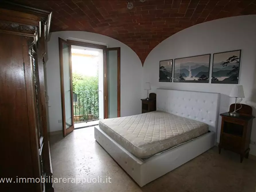 Immagine 9 di Appartamento in vendita  a Sinalunga