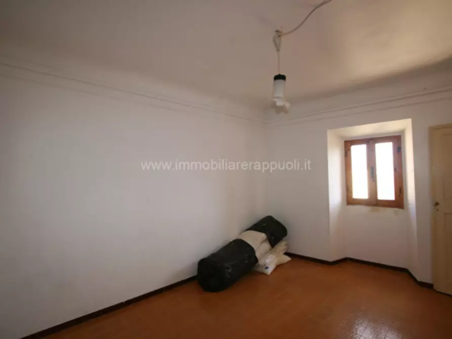 Immagine 2 di Appartamento in vendita  a Sinalunga