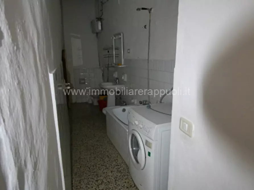 Immagine 5 di Appartamento in vendita  a Sinalunga