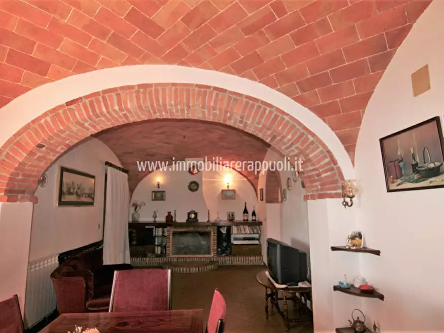 Immagine 1 di Rustico / casale in vendita  a Sinalunga