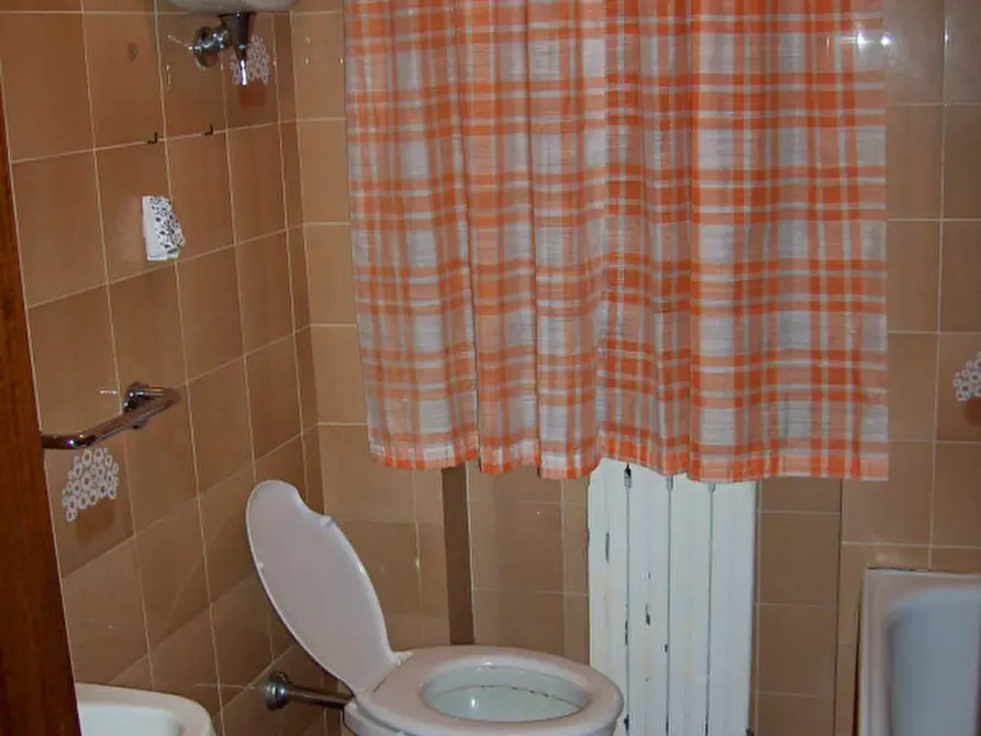 Immagine 3 di Appartamento in vendita  a Sinalunga