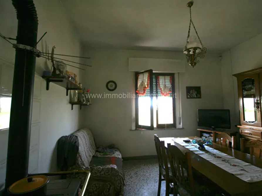 Immagine 7 di Casa indipendente in vendita  a Sinalunga
