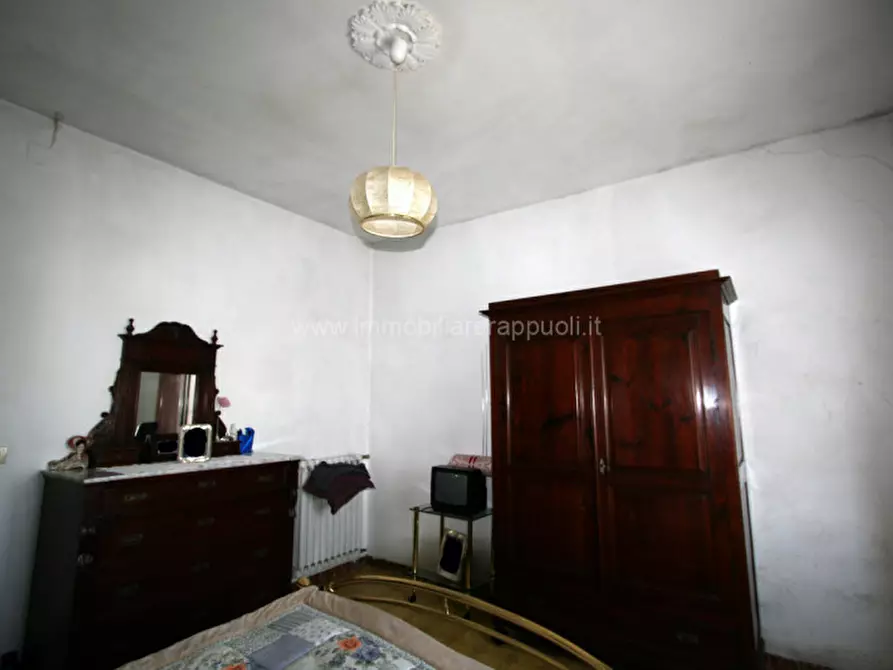 Immagine 12 di Casa indipendente in vendita  a Sinalunga