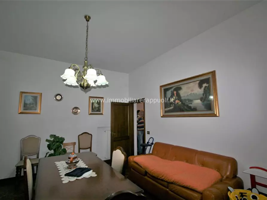 Immagine 7 di Appartamento in vendita  a Sinalunga