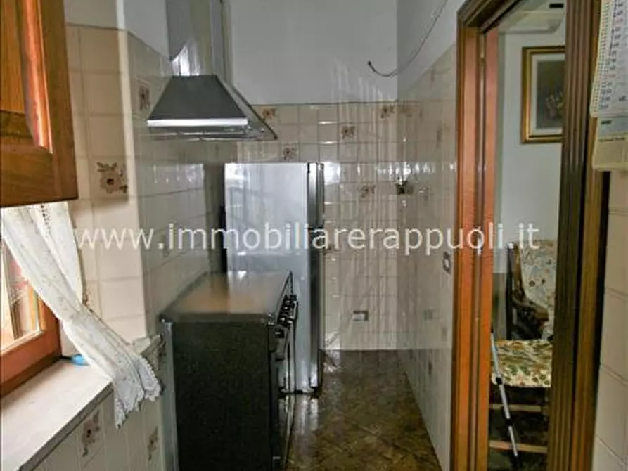 Immagine 12 di Appartamento in vendita  a Sinalunga