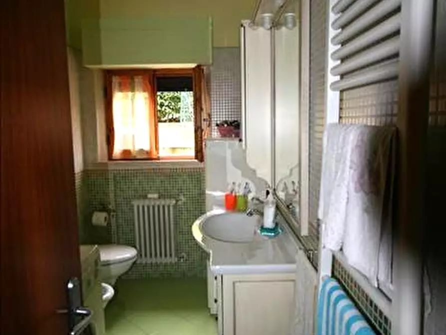 Immagine 5 di Appartamento in vendita  a Sinalunga