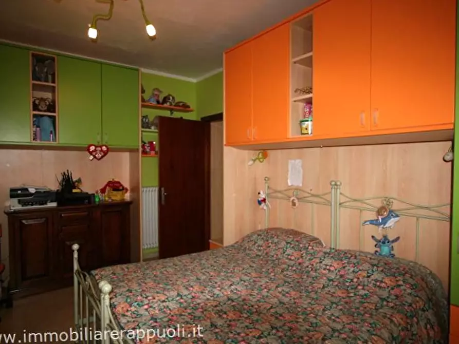 Immagine 7 di Appartamento in vendita  a Sinalunga