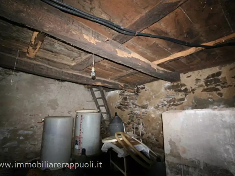 Immagine 2 di Casa indipendente in vendita  a Cortona