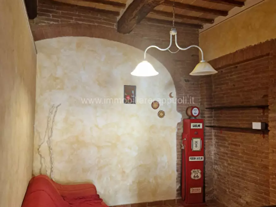 Immagine 8 di Appartamento in vendita  a Sinalunga