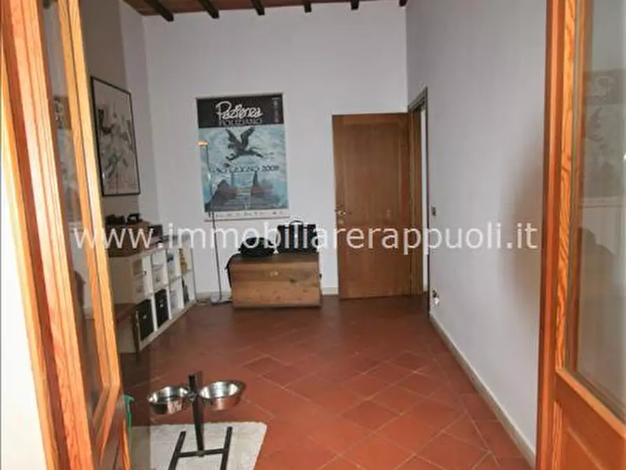 Immagine 7 di Casa indipendente in vendita  a Sinalunga