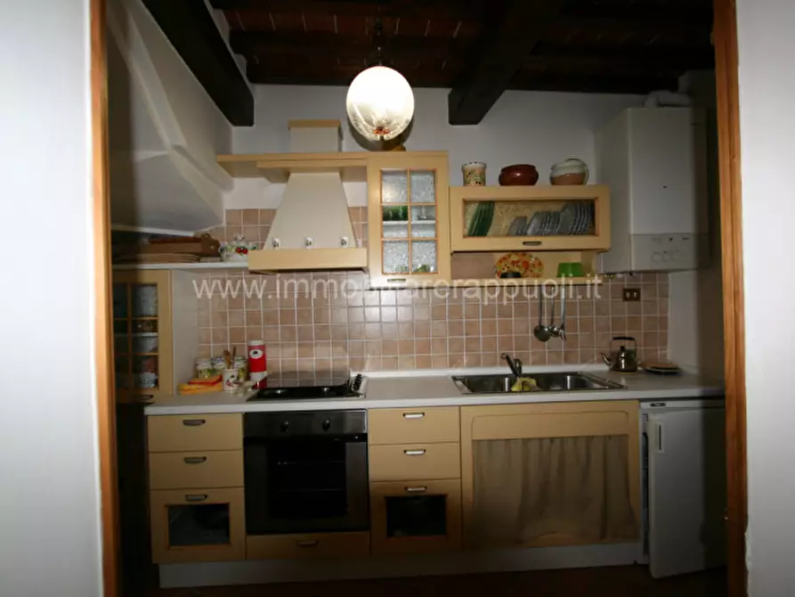 Immagine 23 di Rustico / casale in vendita  a Cortona