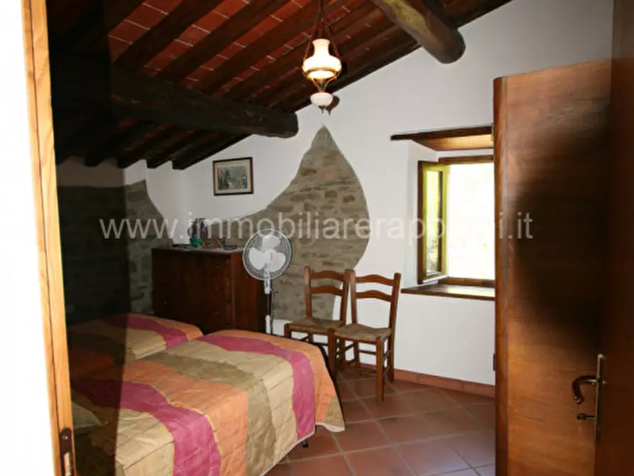 Immagine 32 di Rustico / casale in vendita  a Cortona