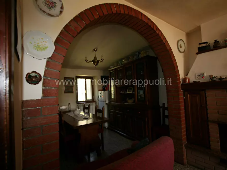 Immagine 41 di Rustico / casale in vendita  a Cortona