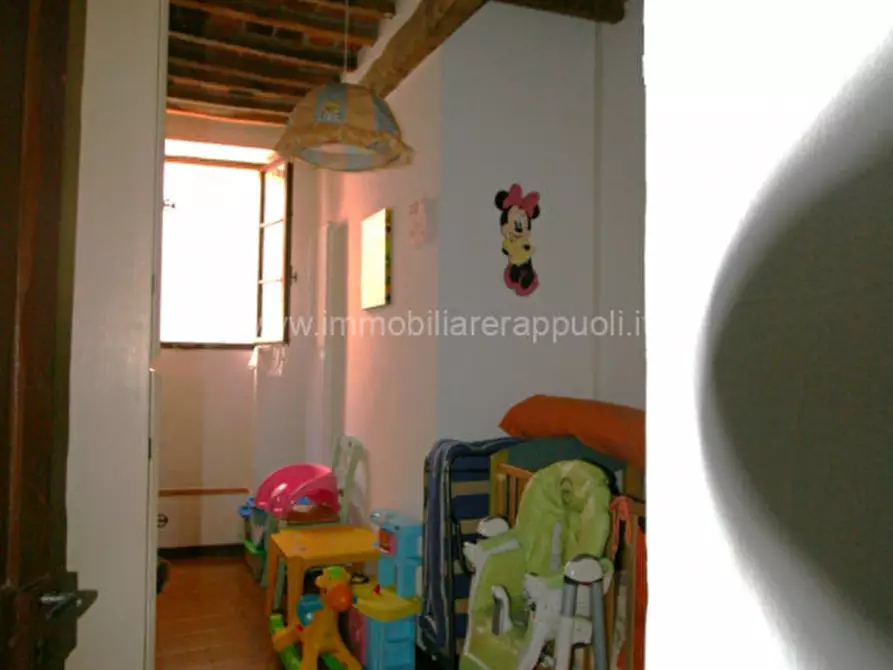 Immagine 3 di Appartamento in vendita  a Sinalunga