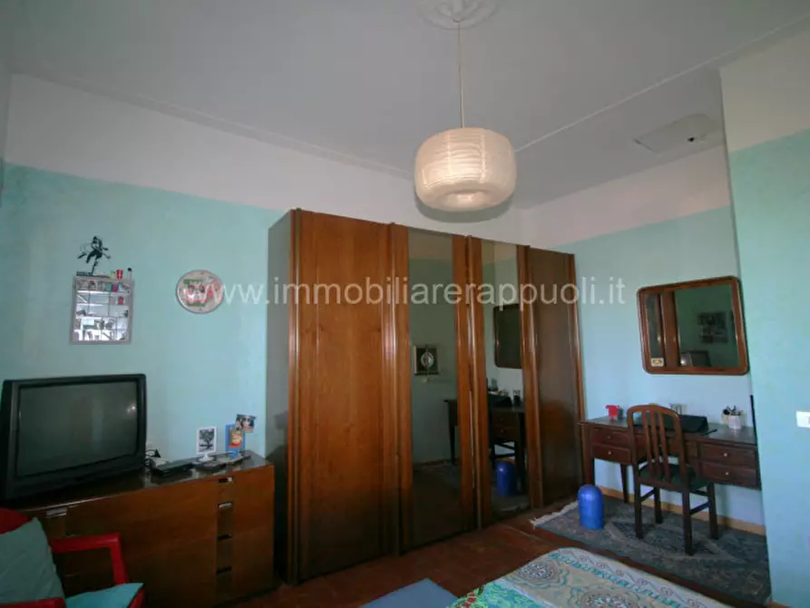 Immagine 22 di Casa indipendente in vendita  a Sinalunga