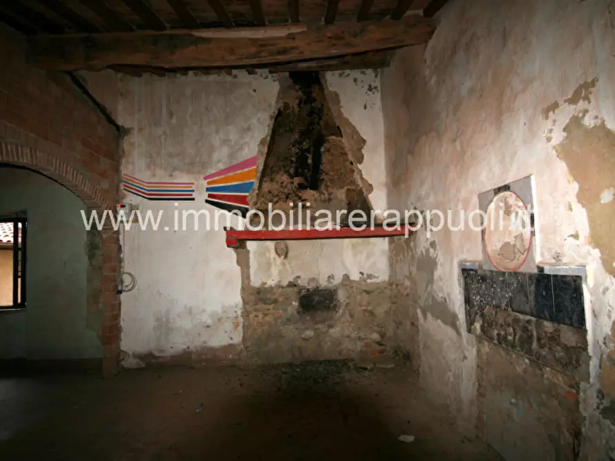 Immagine 3 di Appartamento in vendita  in via Spadaforte 10 a Sinalunga