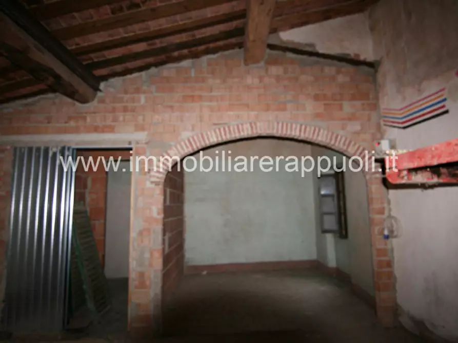 Immagine 8 di Appartamento in vendita  in via Spadaforte 10 a Sinalunga