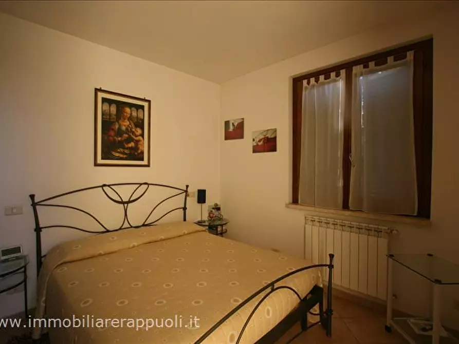 Immagine 12 di Villetta a schiera in vendita  a Torrita Di Siena