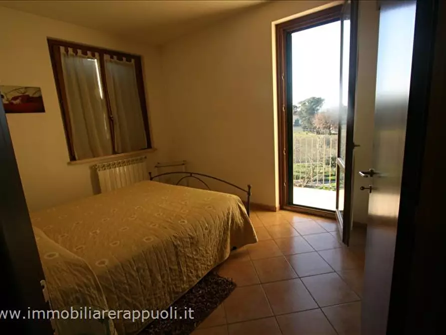 Immagine 13 di Villetta a schiera in vendita  a Torrita Di Siena