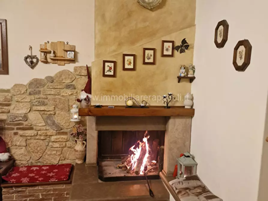 Immagine 3 di Appartamento in vendita  a Sinalunga