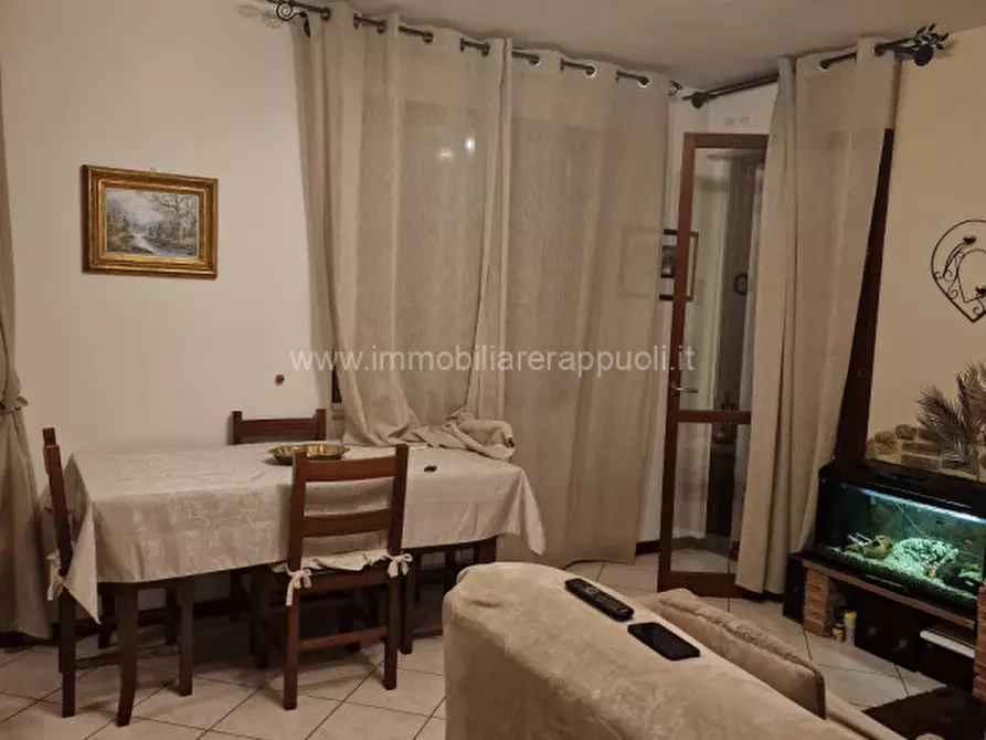 Immagine 4 di Appartamento in vendita  a Sinalunga