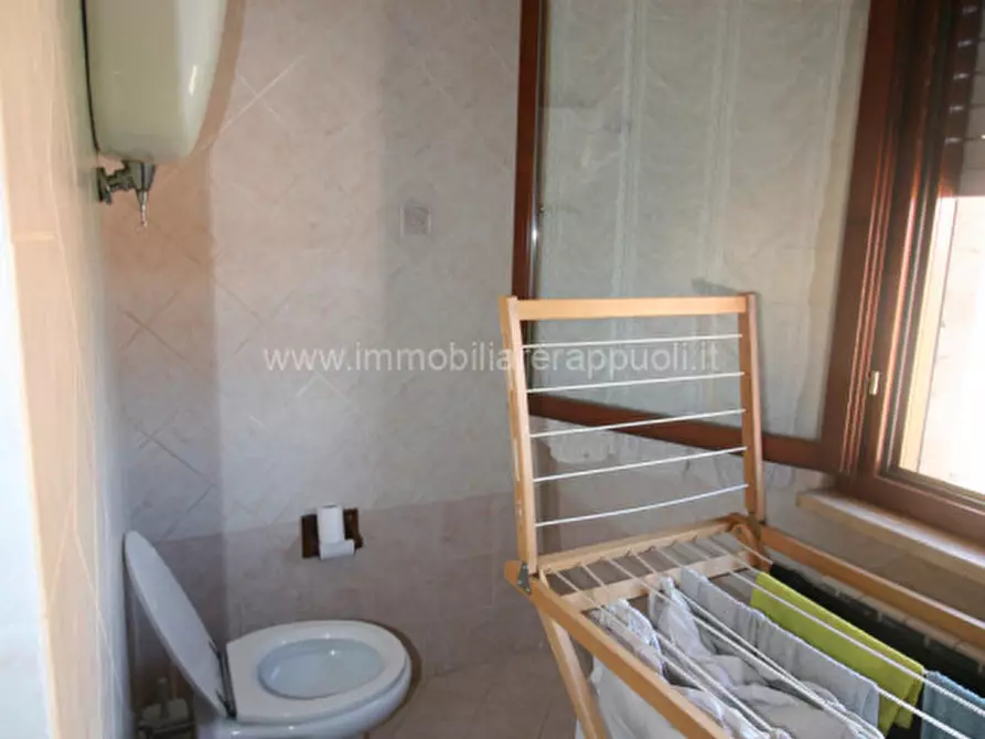 Immagine 14 di Appartamento in vendita  a Sinalunga