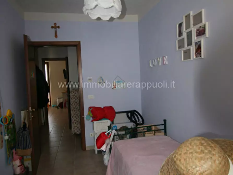 Immagine 7 di Appartamento in vendita  a Lucignano