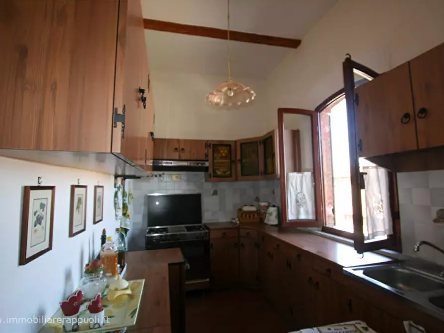 Immagine 5 di Appartamento in vendita  a Sinalunga