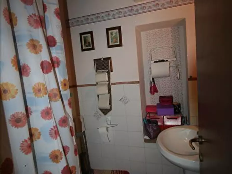 Immagine 5 di Appartamento in vendita  a Sinalunga