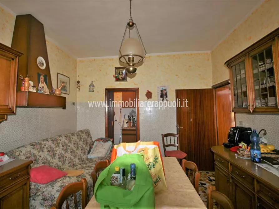 Immagine 4 di Casa indipendente in vendita  a Sinalunga