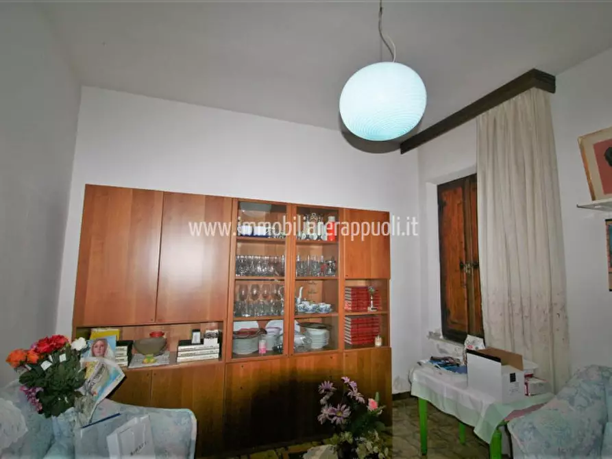 Immagine 5 di Casa indipendente in vendita  a Sinalunga