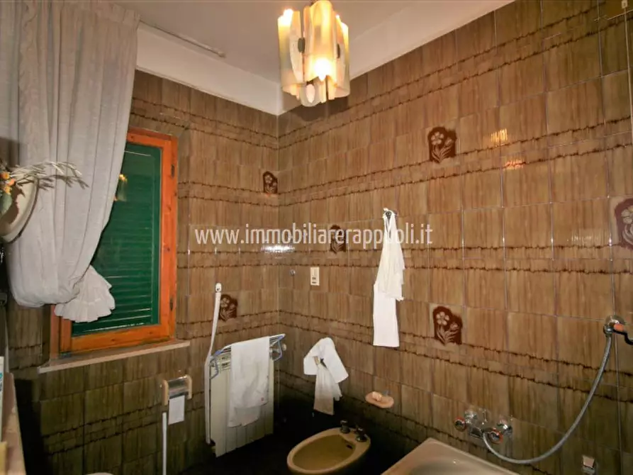 Immagine 8 di Casa indipendente in vendita  a Sinalunga