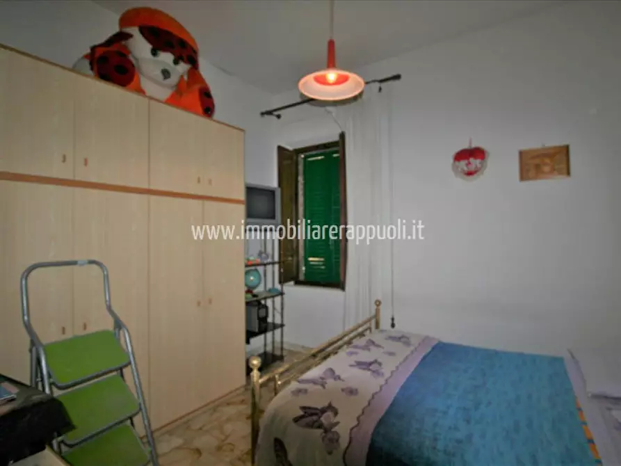 Immagine 11 di Casa indipendente in vendita  a Sinalunga