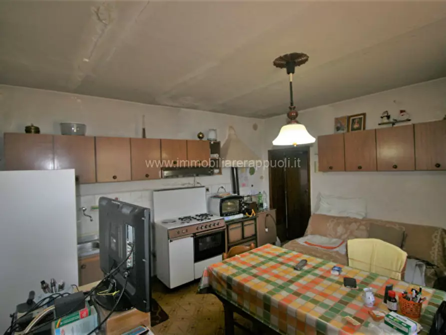 Immagine 2 di Casa indipendente in vendita  a Torrita Di Siena