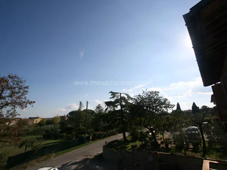 Immagine 7 di Casa indipendente in vendita  a Torrita Di Siena