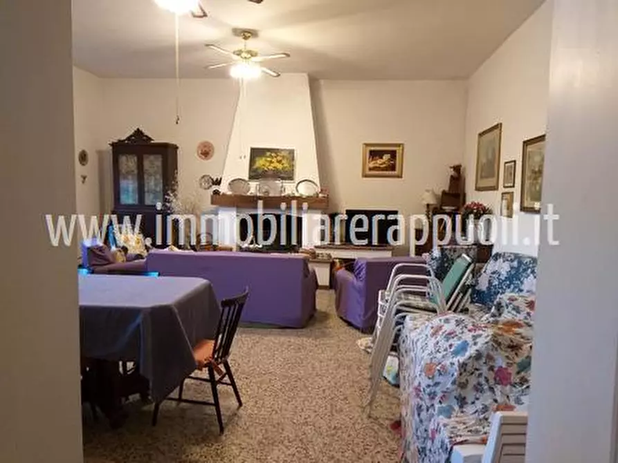 Immagine 30 di Casa indipendente in vendita  a Torrita Di Siena