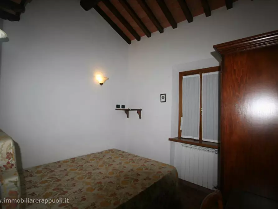 Immagine 5 di Rustico / casale in vendita  a Sinalunga