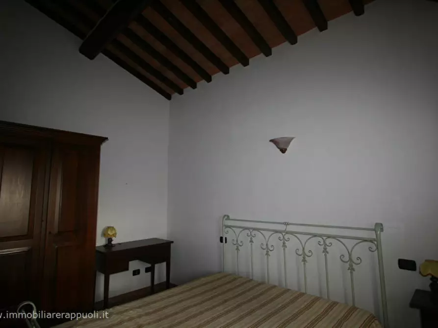 Immagine 19 di Rustico / casale in vendita  a Sinalunga