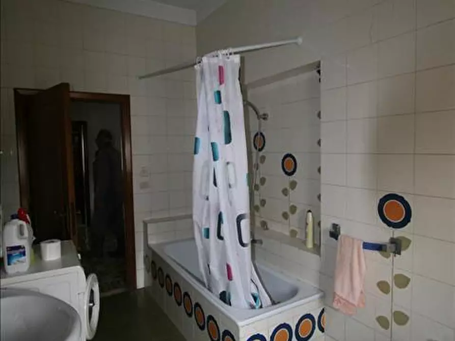 Immagine 3 di Casa indipendente in vendita  a Sinalunga