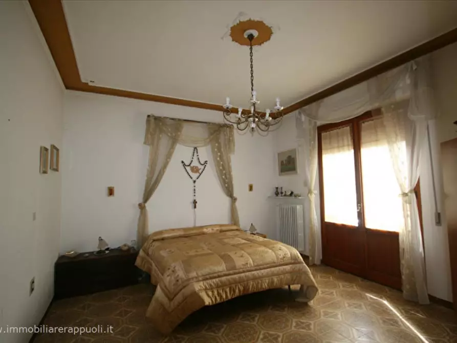 Immagine 4 di Casa indipendente in vendita  a Sinalunga