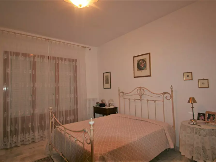 Immagine 9 di Villetta a schiera in vendita  a Torrita Di Siena