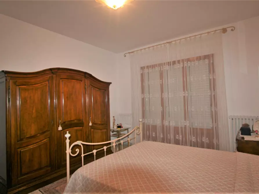 Immagine 10 di Villetta a schiera in vendita  a Torrita Di Siena